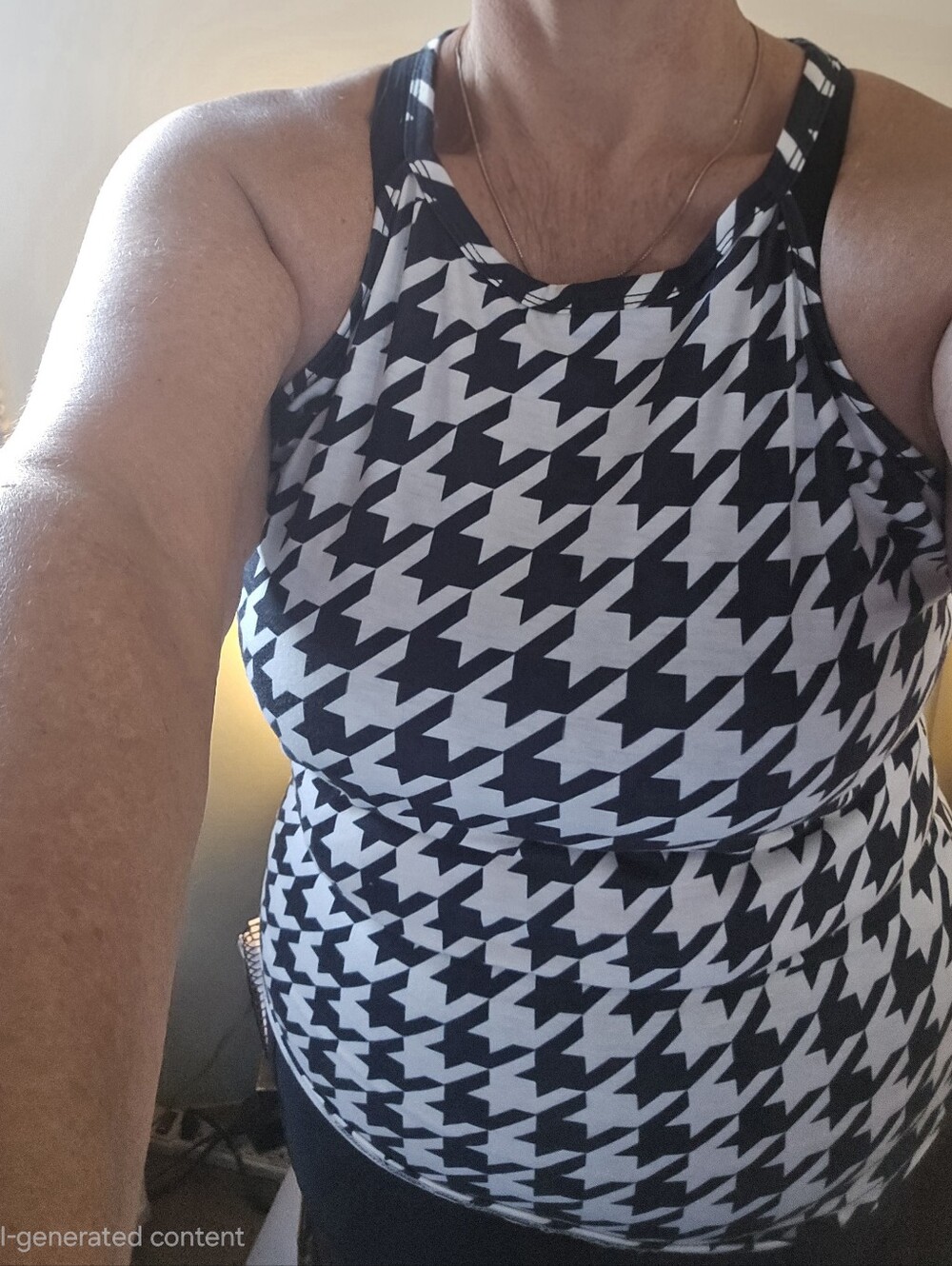 Cute Black & White Houndstooth Tank Top